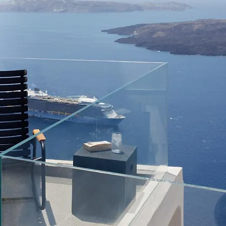 Damigos Caldera World Pensión Firostefani